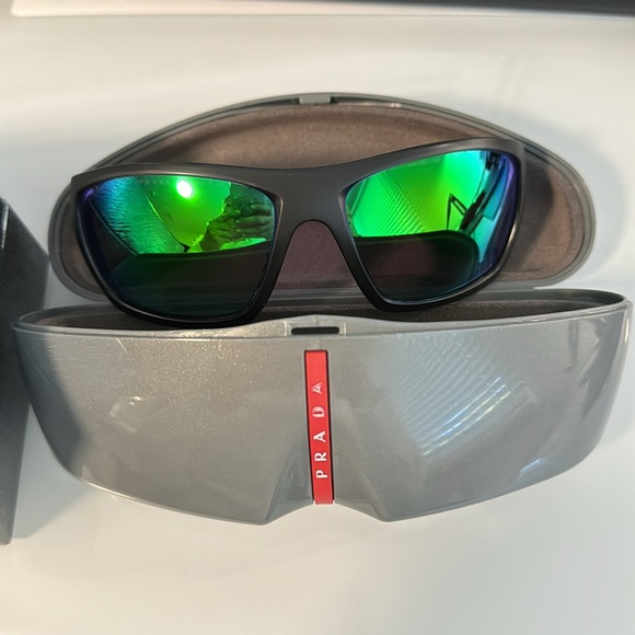 Prada wrap sunglasses - NWT - Picture 5 of 6